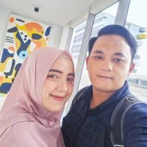 Intan Permatasari profile icon