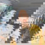 Bunny Mira profile icon