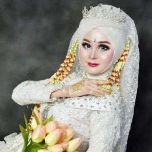 shofia lutfi profile icon