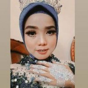 Fanny Nur Insani profile icon