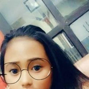 ririn anggraeni profile icon