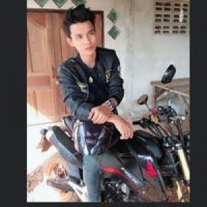 ท๊อปฟี่ น้อยย'ย profile icon