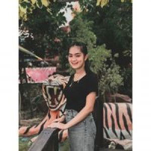 พลอย ใส profile icon