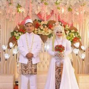 Zati Izzati profile icon