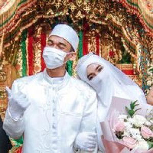 Zeni Kurnia Sari profile icon