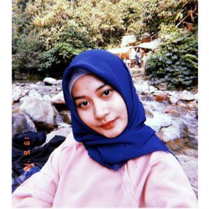 Tika Wulan profile icon