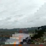 Azza Annisak profile icon