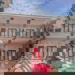 Suchi Indah profile icon