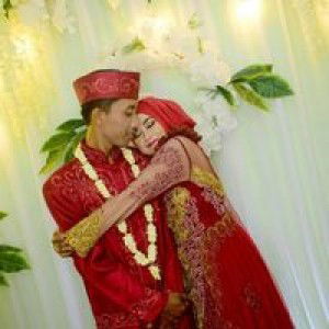 Evha Sholinah profile icon