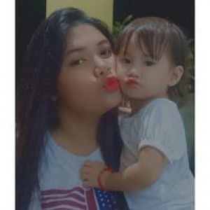 Elaine Paredes profile icon