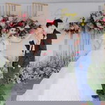 Kate Moshi profile icon