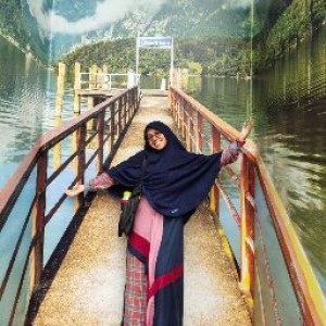Azizah Khairunnisa profile icon