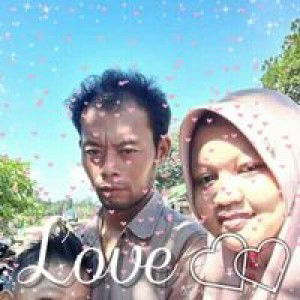 Dwi Aryani profile icon