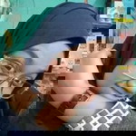 Dhyta Wullandari profile icon