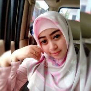 Surya Dewi Widyawati profile icon