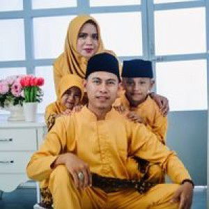 Mona Darlina profile icon