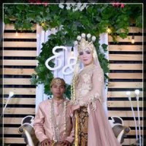 Endang Setya Wati profile icon