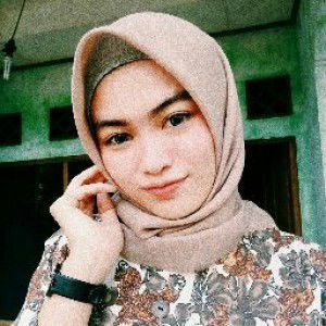 Kania Dewi Nur Oktarini profile icon