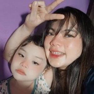 Jhulie Anne profile icon