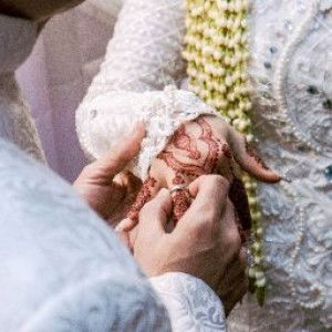 Nahda Asshofie profile icon