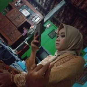 Desi Dwi Nurfarikhah profile icon