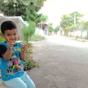 Erlyta Ningrum profile icon