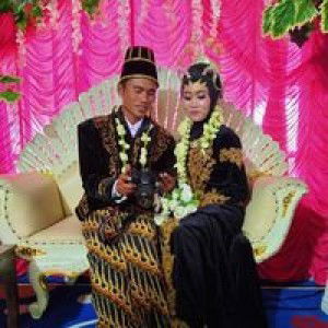 Cici Sutarsih profile icon