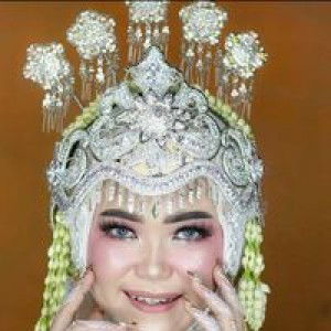 Elvira Widya Andini profile icon