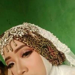 Fuja Anggraenii profile icon