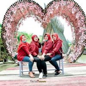 Latifatuzzaro profile icon