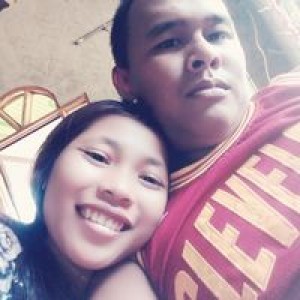Khristi Jhoye profile icon