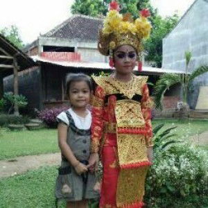 KOMANG WIWIK YULI RAMAYANI profile icon