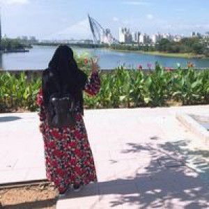 Cik Mia profile icon