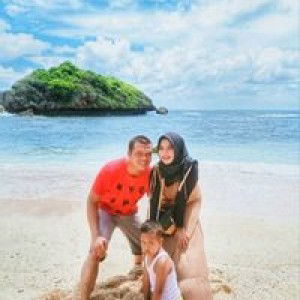 Diah Nastiti profile icon