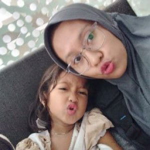 alisha fahri profile icon