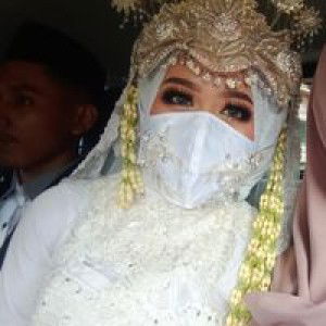 YuLi Anni profile icon