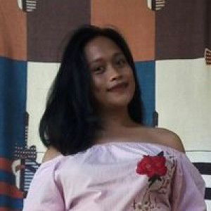 Maritess Balmori profile icon