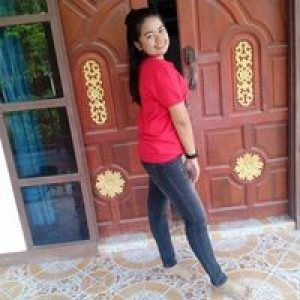 Fon Nunsinee profile icon