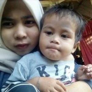 Ariyanti profile icon