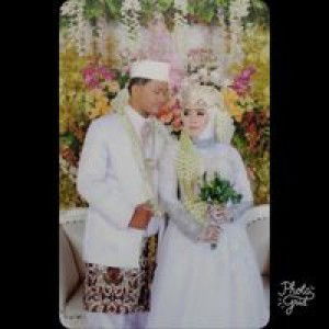 Eva Christanti profile icon