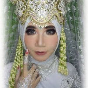 Betty Nur Hidayah profile icon