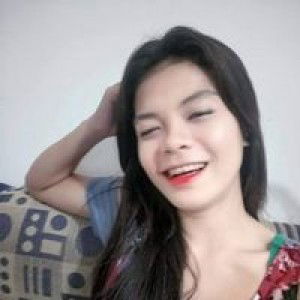 Chloe Raz Barolo profile icon