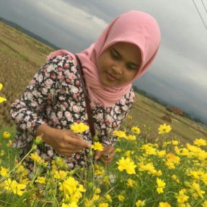 Sri Umyati profile icon