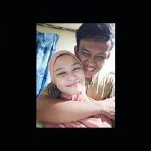 Azyana J Yong profile icon