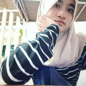 Erni Retnosari profile icon