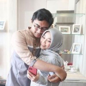 Annisa Fitri profile icon