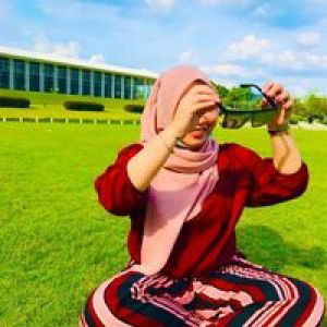 Intan Rosli profile icon