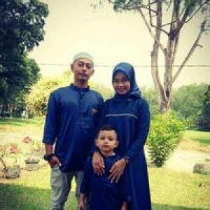 Ayu Tifani profile icon