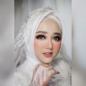 Rivy Ahsanah Kamila profile icon