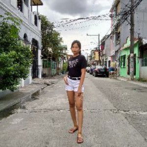 Andrea Bagares profile icon